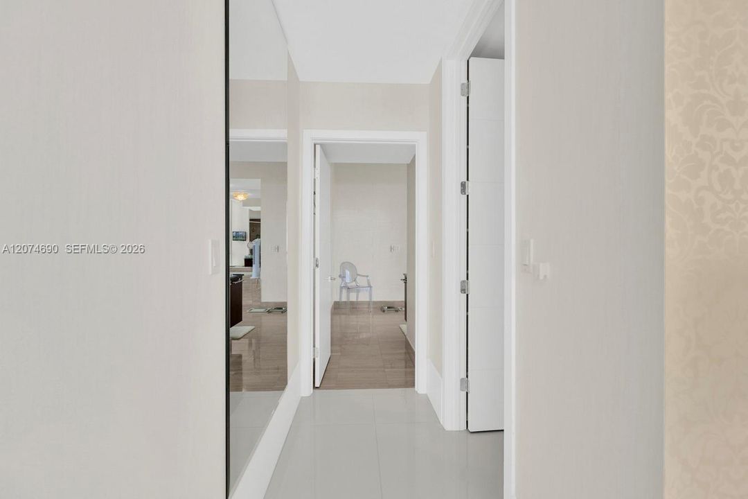 На продажу: $3,100,000 (3 спален, 3 ванн, 2928 Квадратных фут)