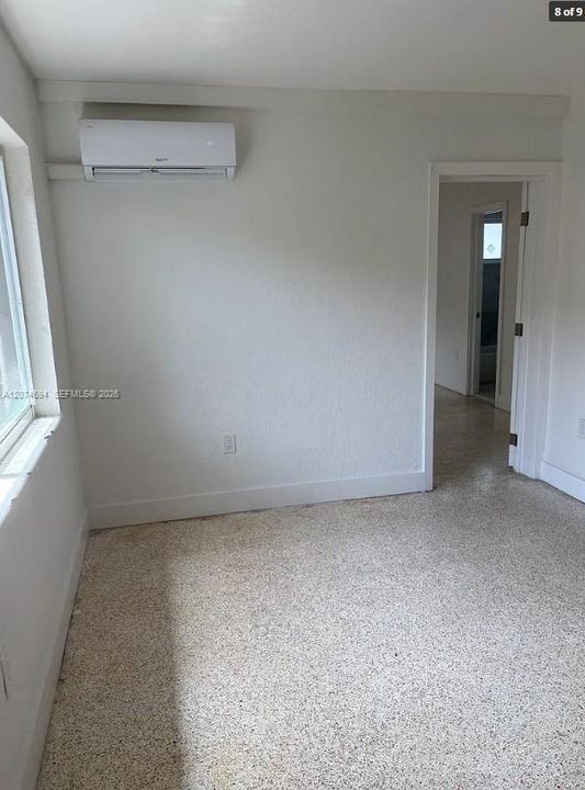 For Rent: $1,700 (8 beds, 8 baths, 5235 Square Feet)