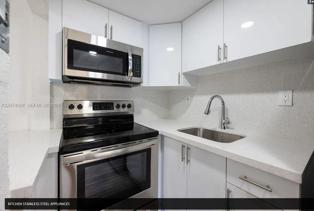 For Rent: $1,700 (8 beds, 8 baths, 5235 Square Feet)