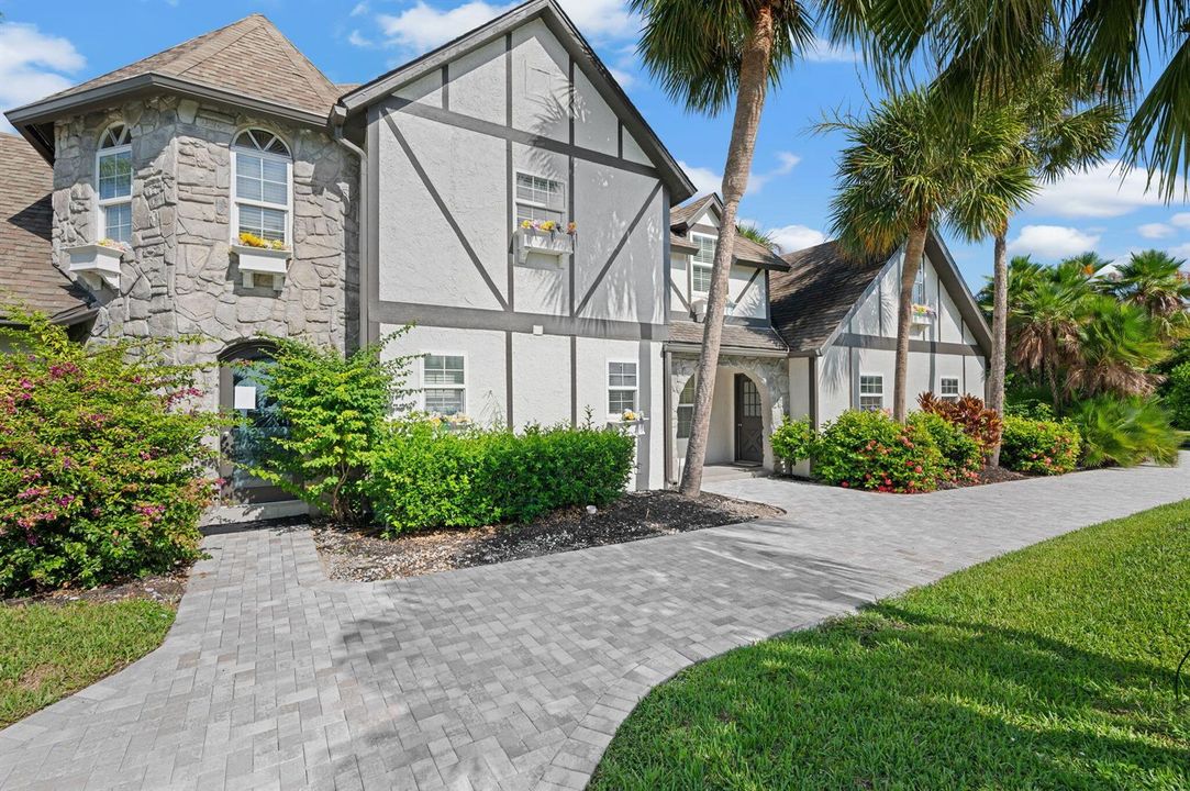 6-web-or-mls-121 Queen Eugenia Ct - 6