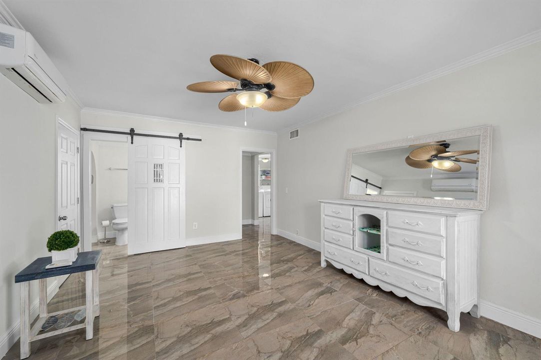 12-web-or-mls-121 Queen Eugenia Ct - 12