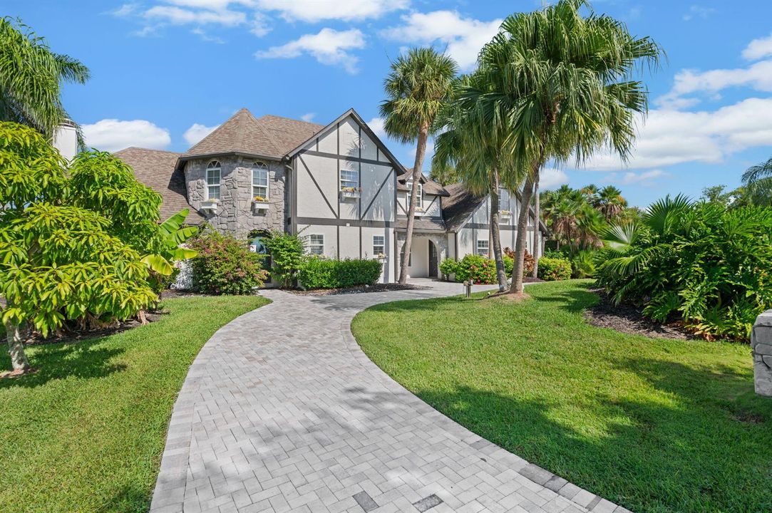 7-web-or-mls-121 Queen Eugenia Ct - 7