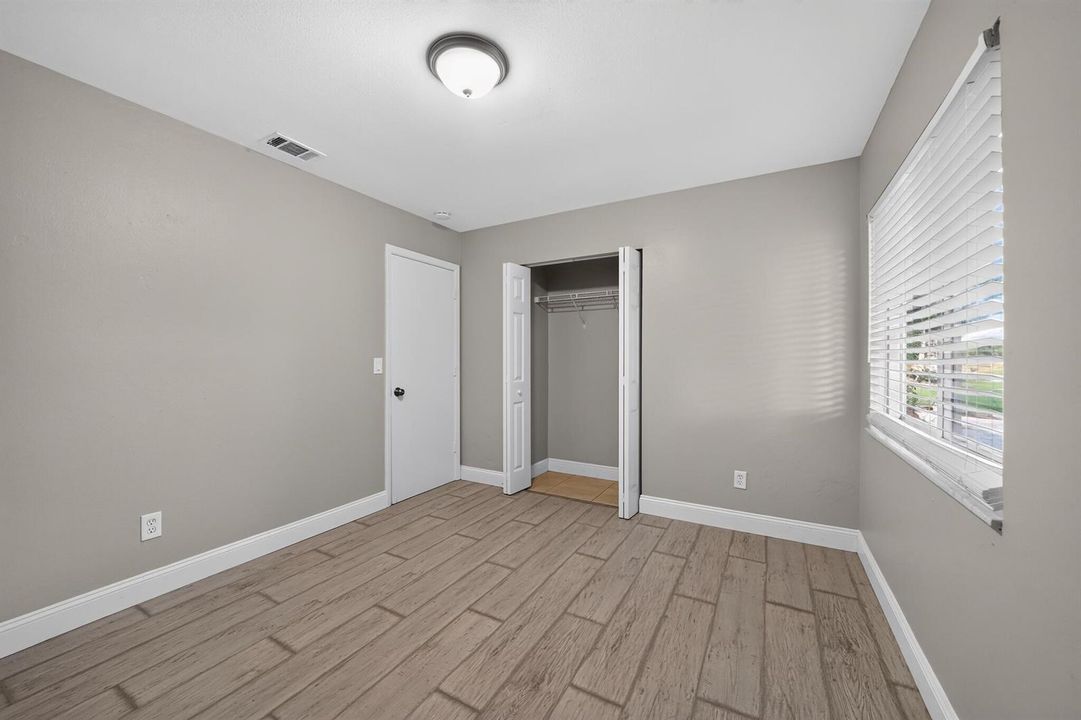 06_230_SW_Cherryhill_Rd-0275