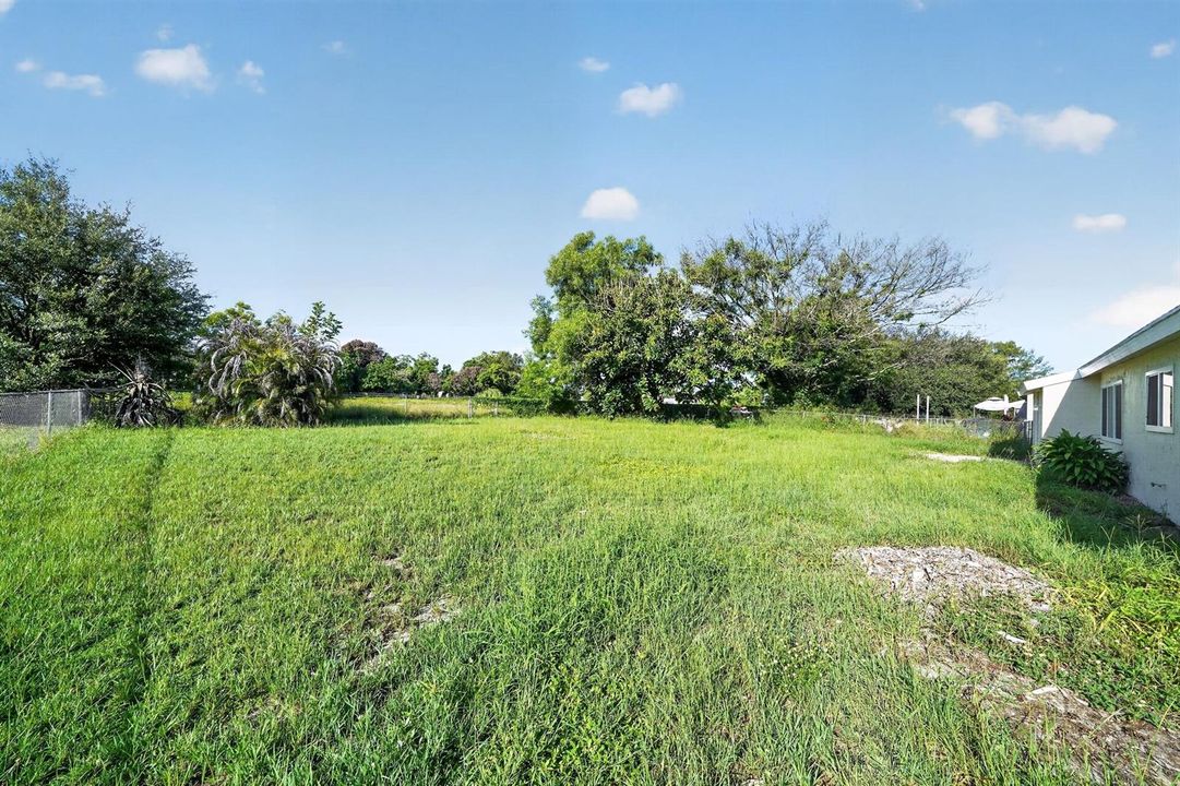 01_230_SW_Cherryhill_Rd-Exterior-51-1