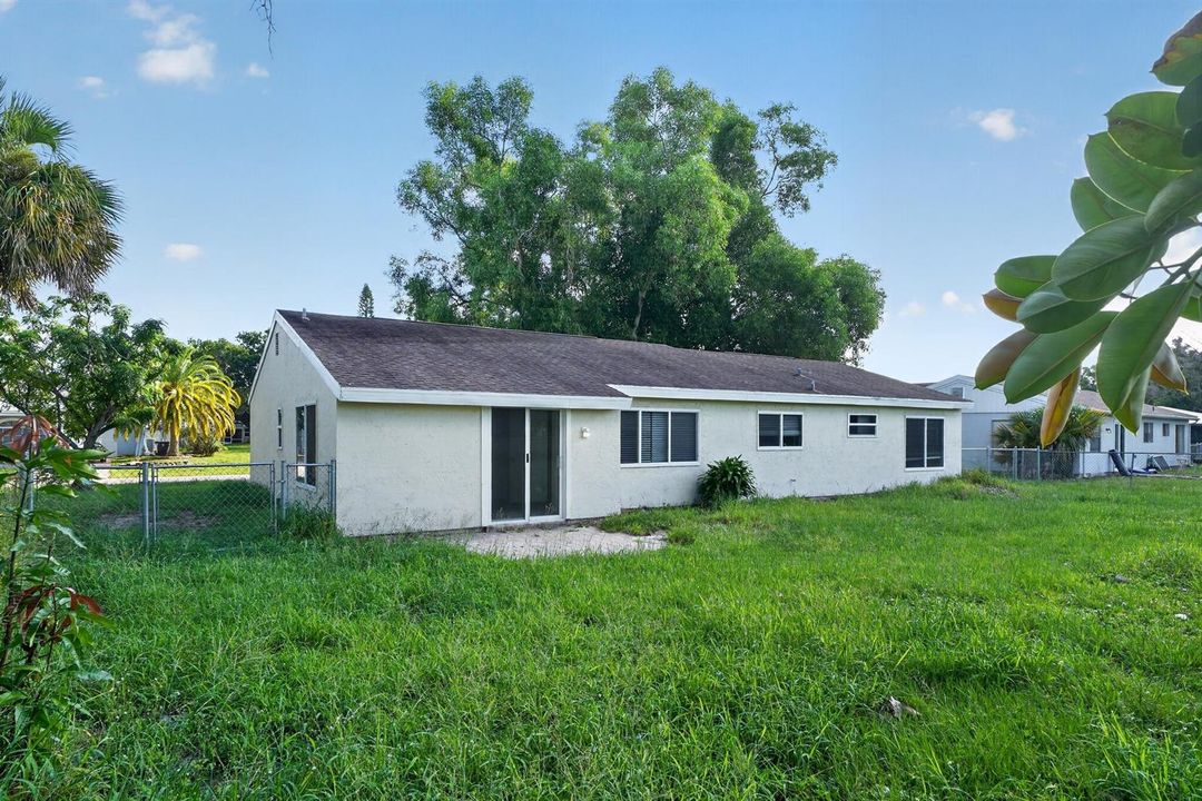 28_230_SW_Cherryhill_Rd-0087