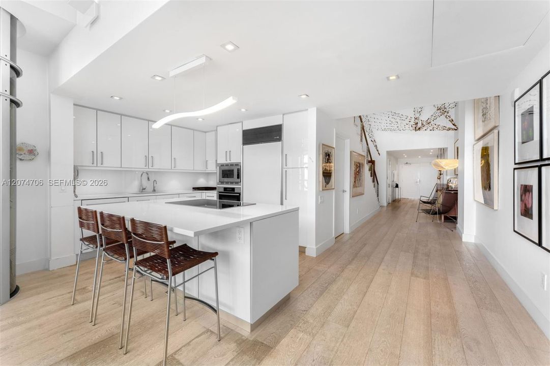 For Sale: $4,650,000 (3 beds, 3 baths, 3005 Square Feet)