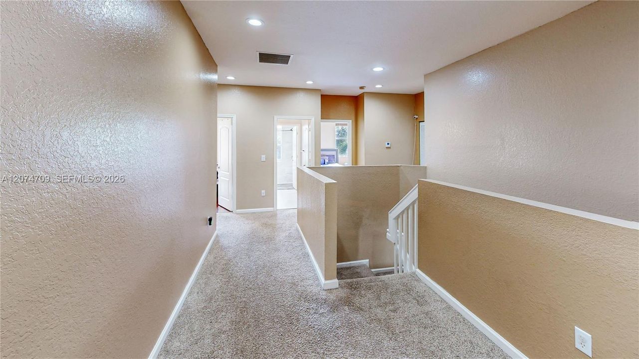 For Sale: $615,000 (5 beds, 3 baths, 2727 Square Feet)