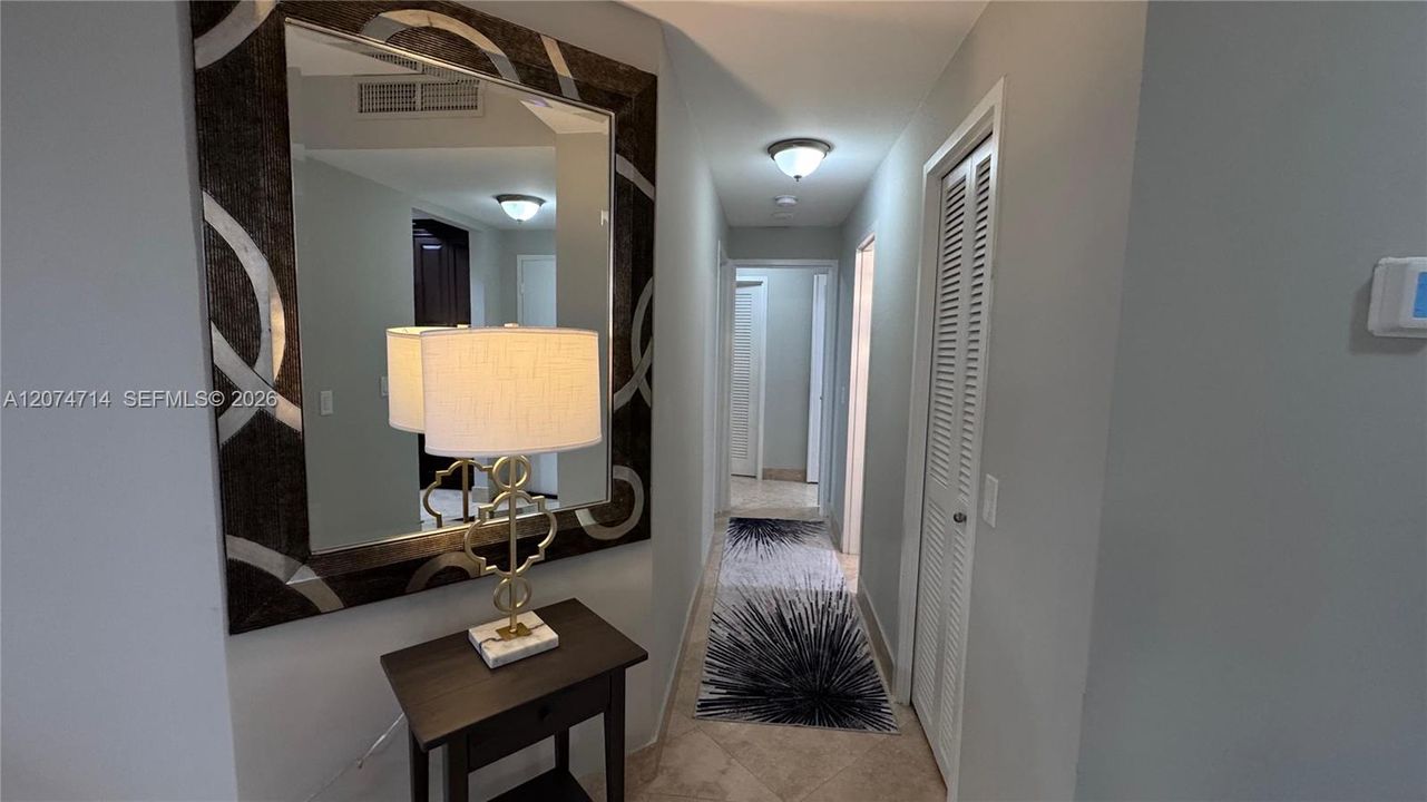 For Rent: $3,999 (2 beds, 2 baths, 1360 Square Feet)
