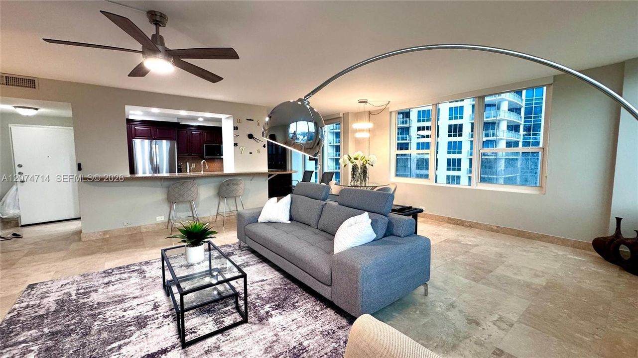 For Rent: $3,999 (2 beds, 2 baths, 1360 Square Feet)