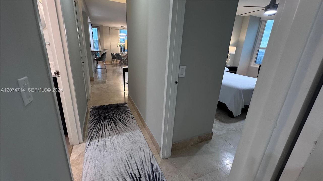 For Rent: $3,999 (2 beds, 2 baths, 1360 Square Feet)