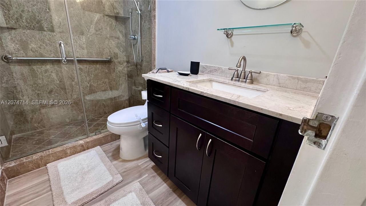 For Rent: $3,999 (2 beds, 2 baths, 1360 Square Feet)