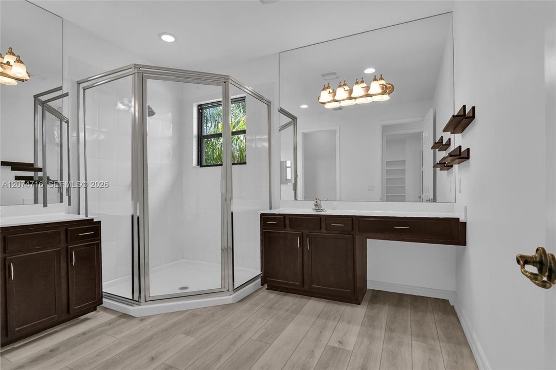 For Rent: $6,290 (4 beds, 3 baths, 2305 Square Feet)
