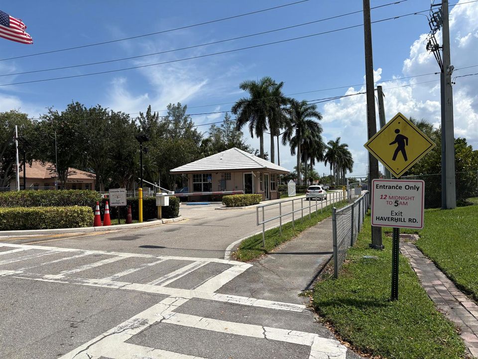 West gate nearby
