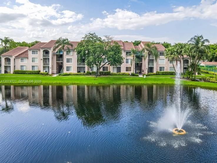 For Rent: $2,150 (1 beds, 1 baths, 600 Square Feet)