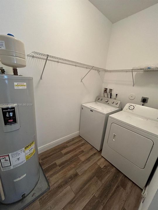 For Rent: $4,400 (4 beds, 2 baths, 2223 Square Feet)