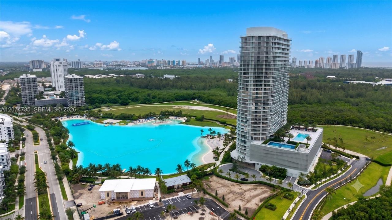 For Sale: $1,550,000 (1 beds, 2 baths, 1081 Square Feet)