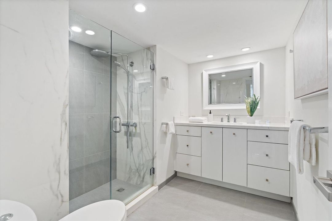 19-333 Sunset Drive Unit 502 Ft. Lauderd