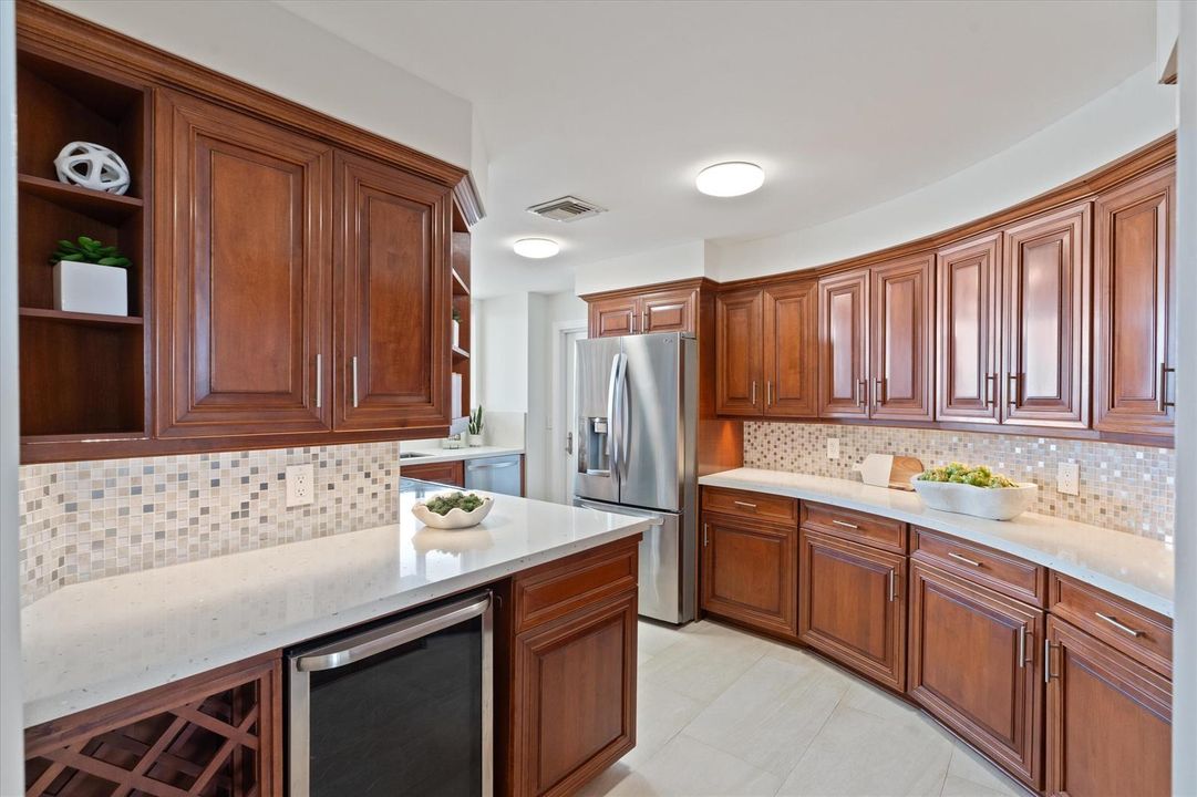 09-333 Sunset Drive Unit 502 Ft. Lauderd