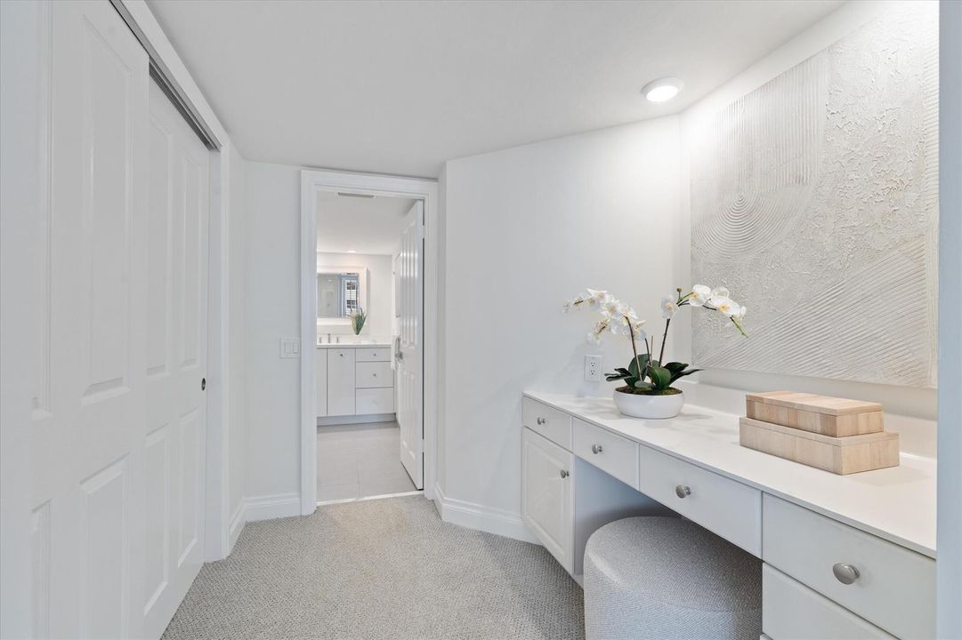18-333 Sunset Drive Unit 502 Ft. Lauderd