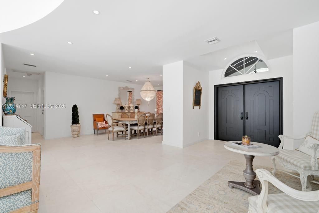 For Sale: $9,990,000 (4 beds, 4 baths, 3468 Square Feet)