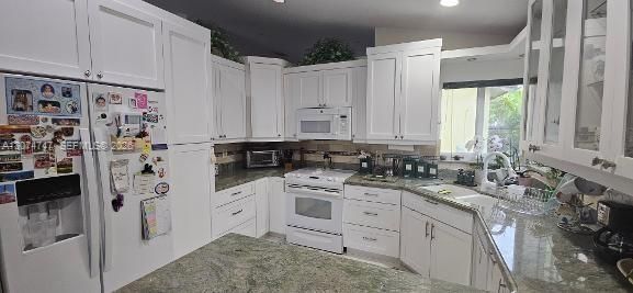 En Venta: $630,000 (3 camas, 2 baños, 1788 Pies cuadrados)