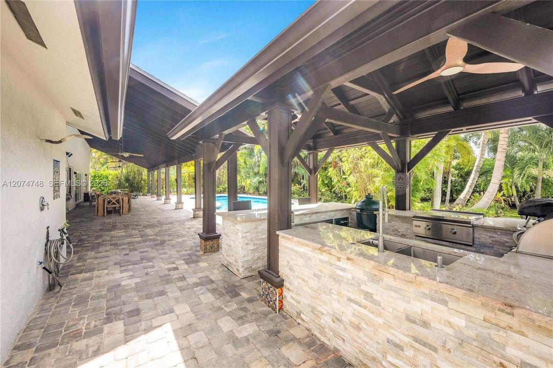For Sale: $2,699,000 (5 beds, 3 baths, 3614 Square Feet)