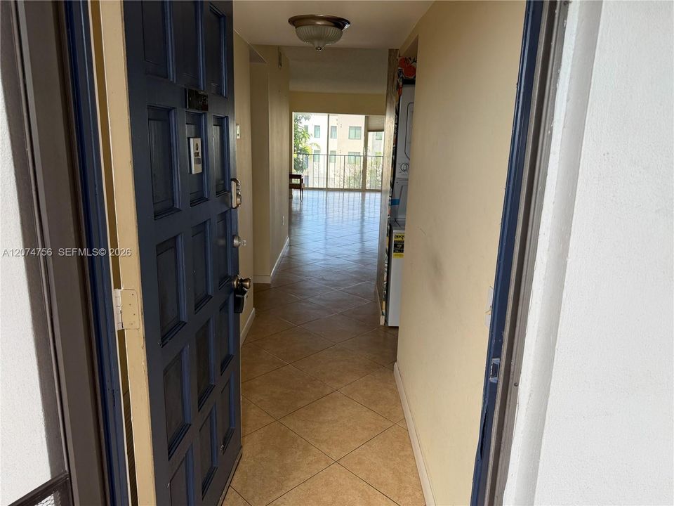 En Renta: $2,000 (2 camas, 2 baños, 1050 Pies cuadrados)