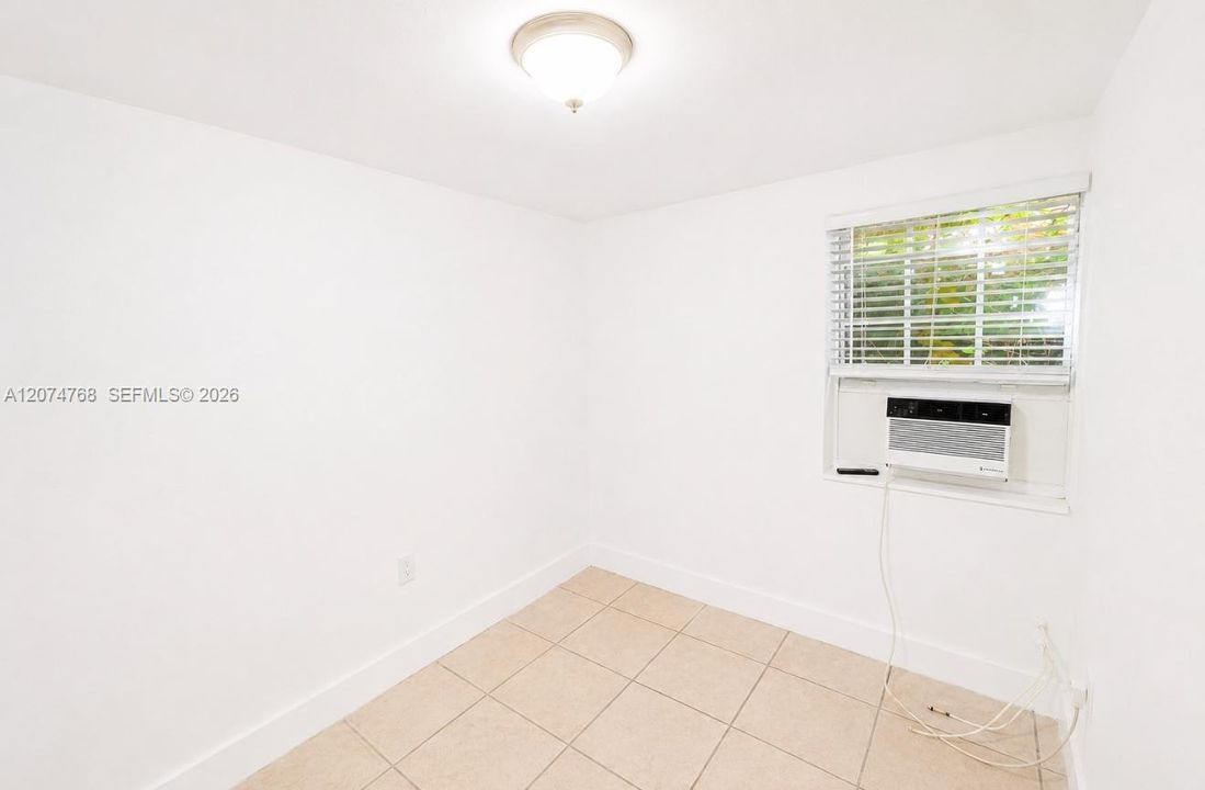 For Rent: $1,700 (2 beds, 1 baths, 0 Square Feet)