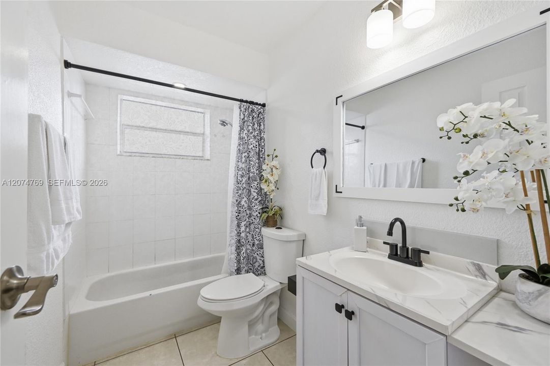 En Venta: $524,900 (3 camas, 2 baños, 1537 Pies cuadrados)