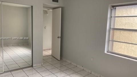 For Sale: $249,500 (2 beds, 1 baths, 777 Square Feet)