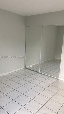 For Sale: $249,500 (2 beds, 1 baths, 777 Square Feet)
