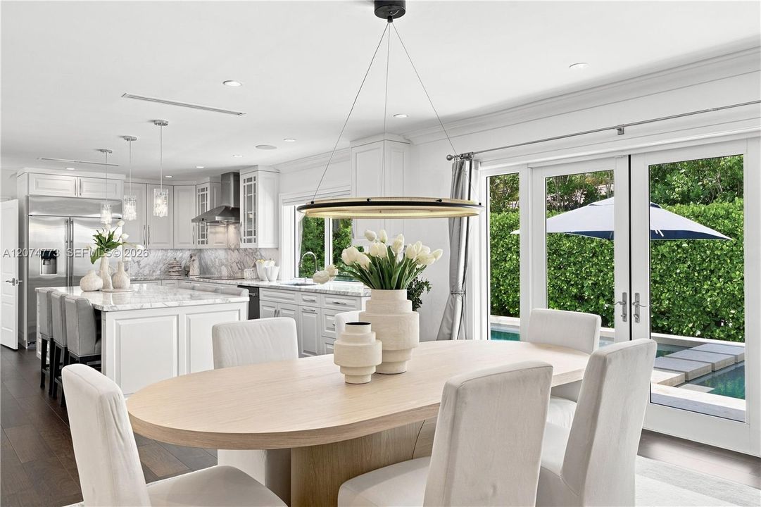 En Venta: $3,495,000 (3 camas, 3 baños, 2337 Pies cuadrados)