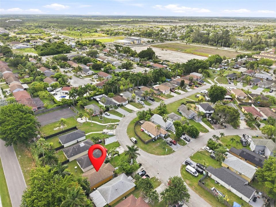 For Rent: $2,150 (3 beds, 2 baths, 1050 Square Feet)