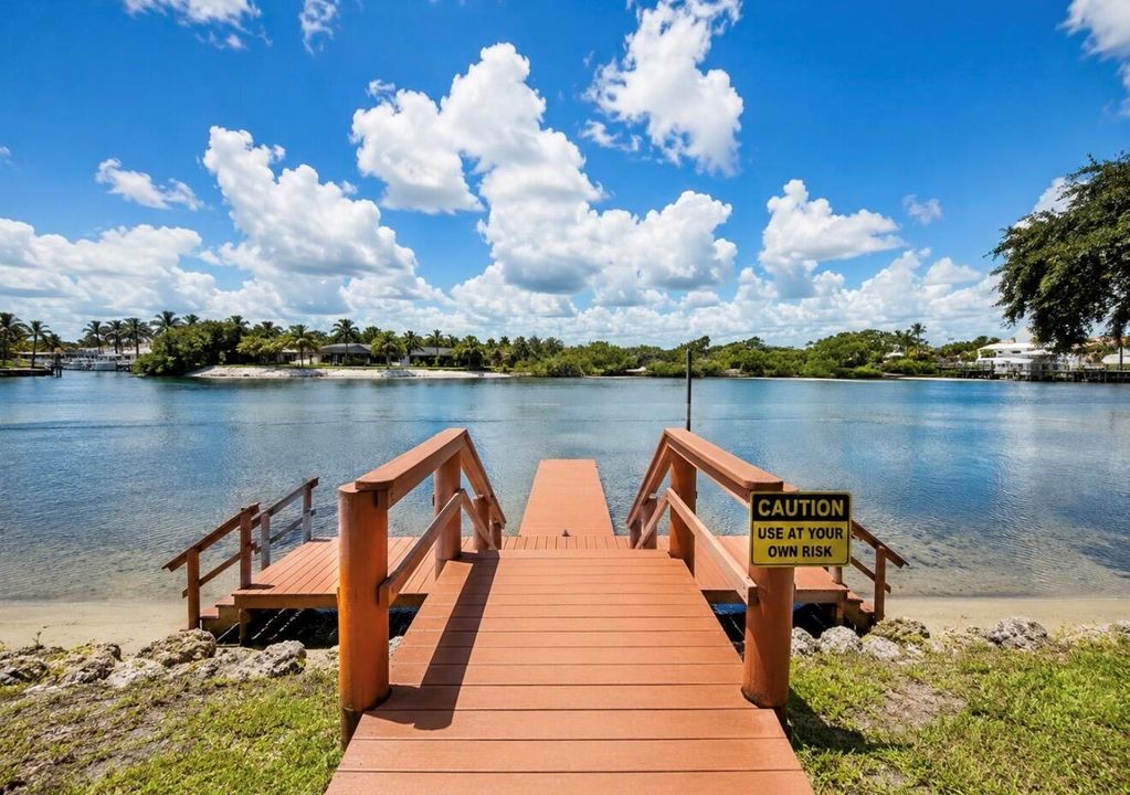 Day dock