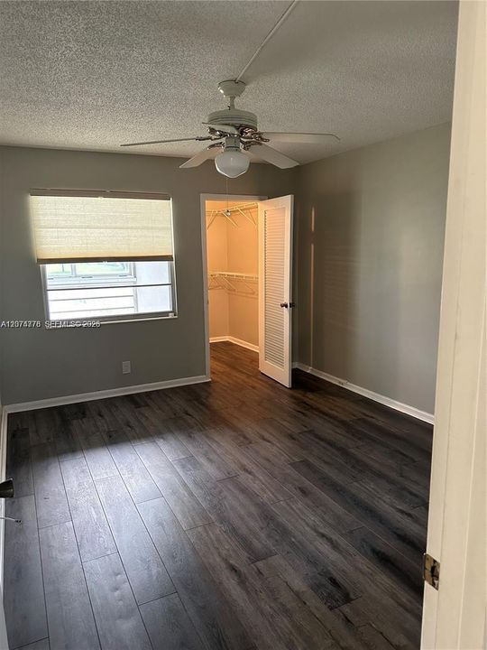 For Rent: $1,800 (2 beds, 2 baths, 896 Square Feet)