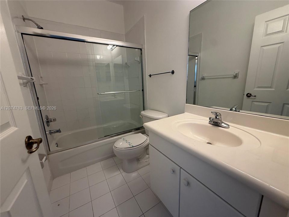 На продажу: $729,900 (3 спален, 3 ванн, 2911 Квадратных фут)