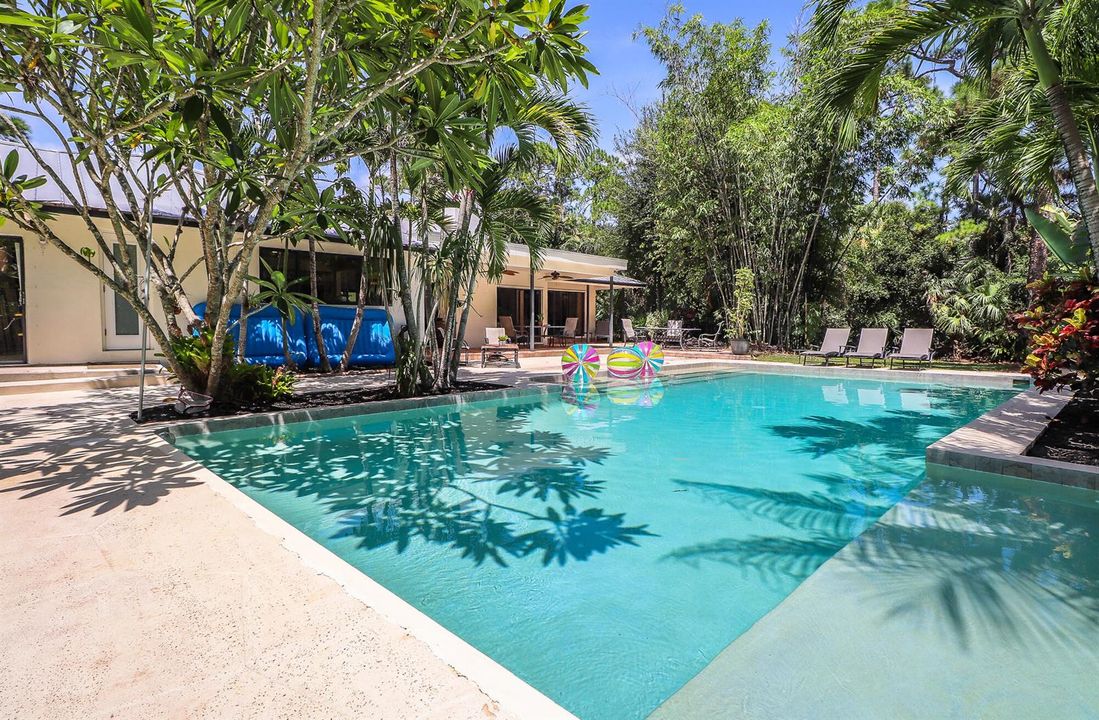 42-Pool