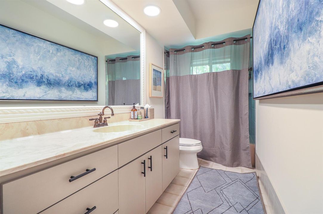 31-Bathroom 2