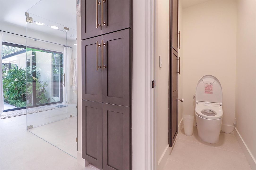 25-Master Bathroom