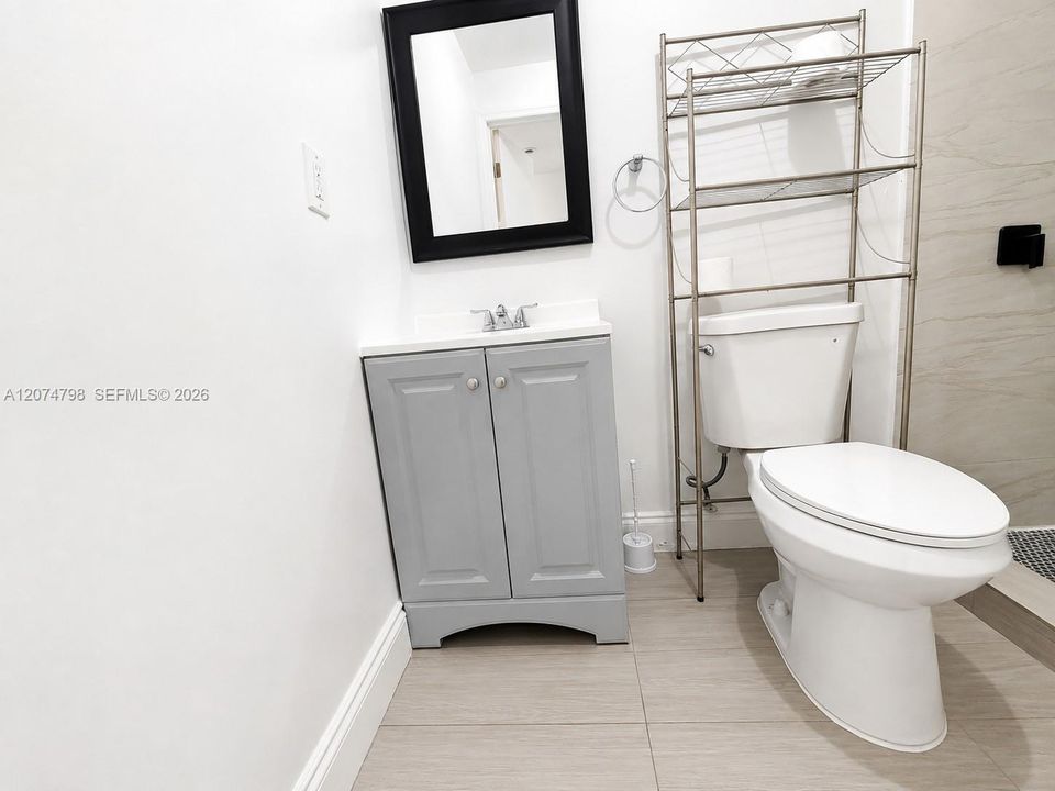 В аренду: $1,550 (1 спален, 1 ванн, 764 Квадратных фут)