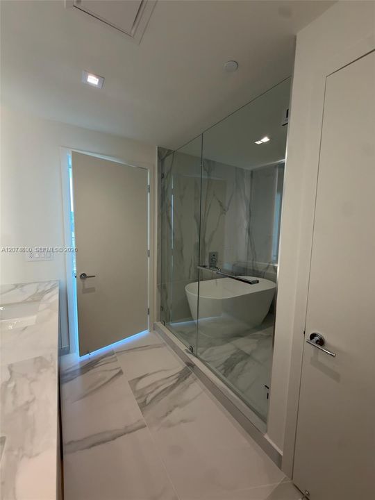 For Rent: $9,500 (2 beds, 2 baths, 0 Square Feet)