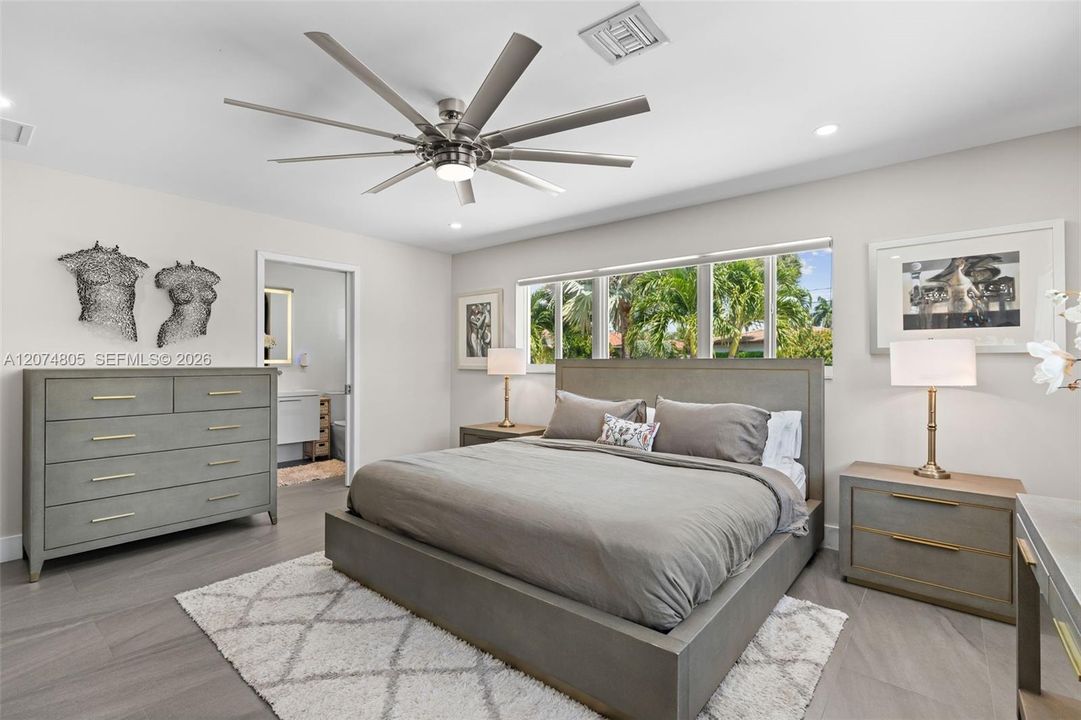For Sale: $3,390,000 (3 beds, 2 baths, 2390 Square Feet)