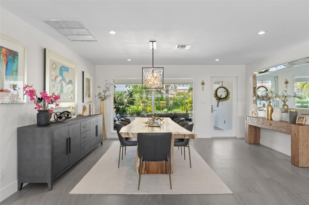 For Sale: $3,390,000 (3 beds, 2 baths, 2390 Square Feet)