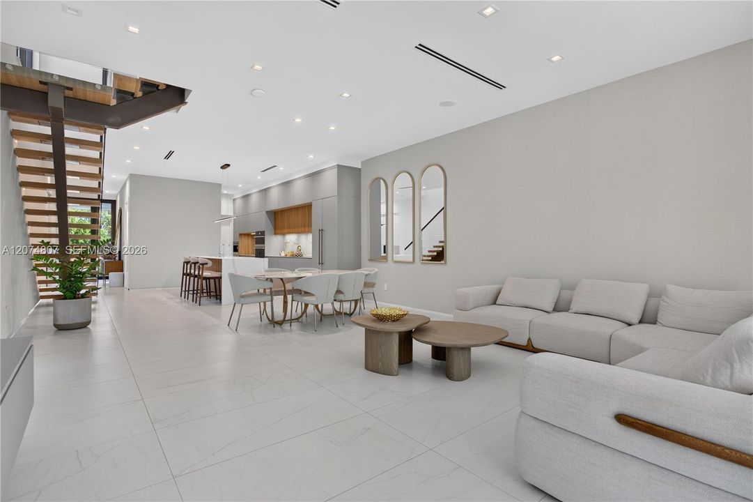En Venta: $1,795,000 (3 camas, 3 baños, 2512 Pies cuadrados)