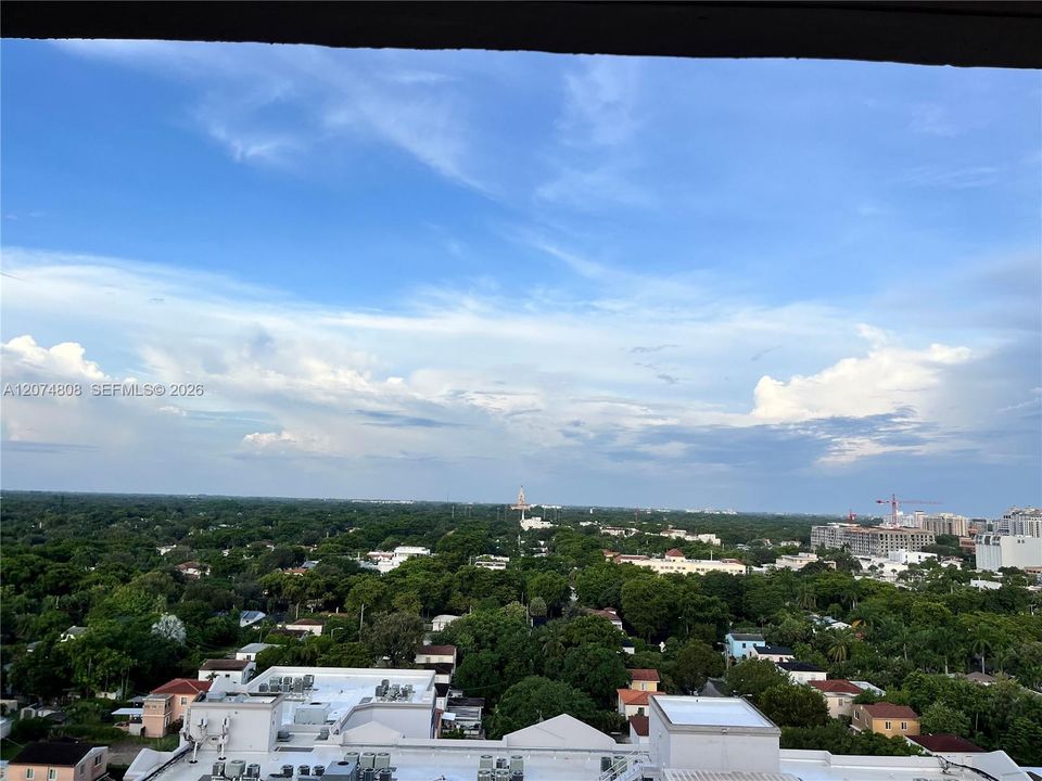 For Rent: $3,275 (2 beds, 2 baths, 1027 Square Feet)