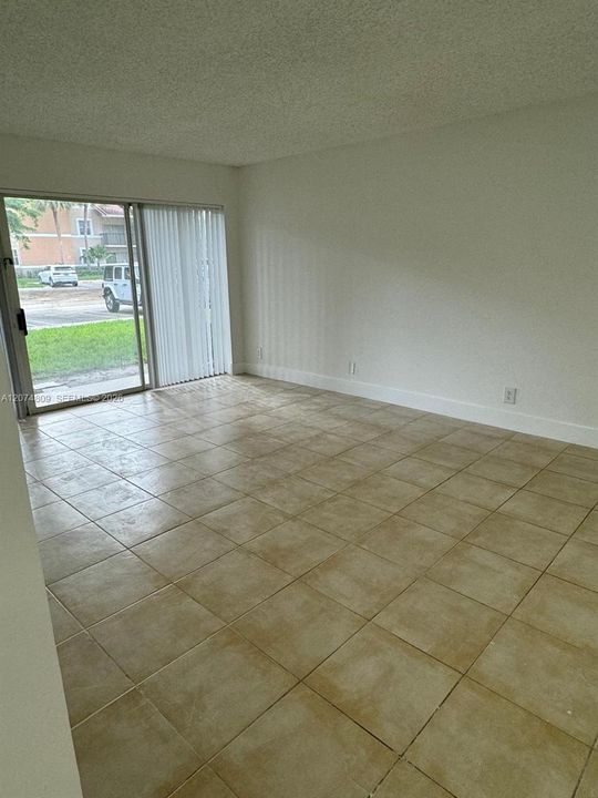 En Renta: $2,200 (2 camas, 2 baños, 984 Pies cuadrados)