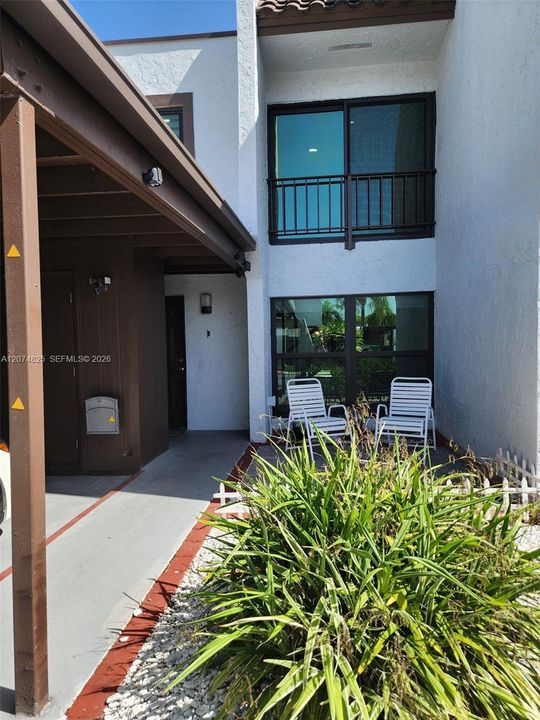 Front Exterior / Porch