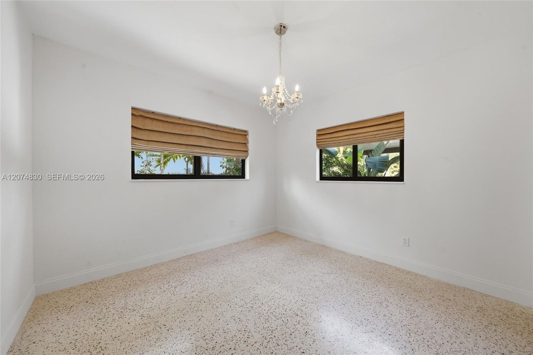 For Rent: $7,950 (4 beds, 3 baths, 2173 Square Feet)
