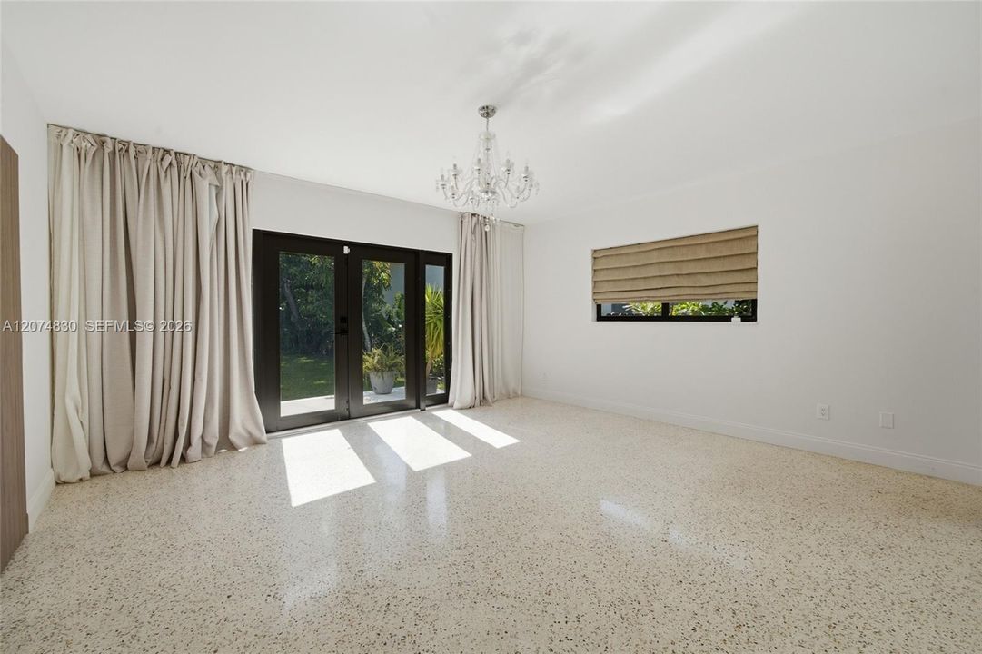 For Rent: $7,950 (4 beds, 3 baths, 2173 Square Feet)