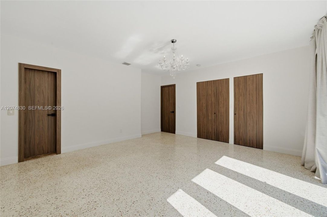 For Rent: $7,950 (4 beds, 3 baths, 2173 Square Feet)
